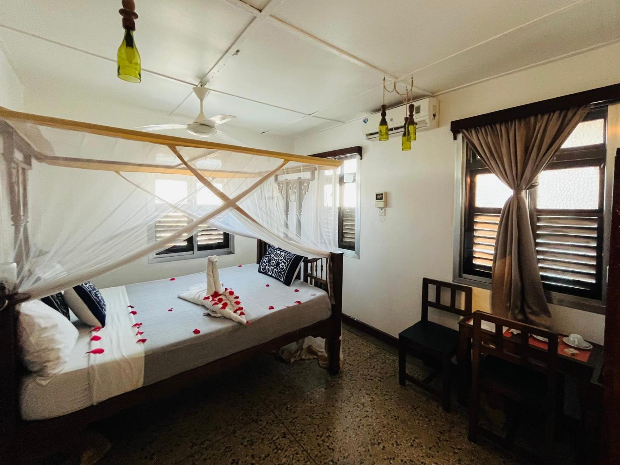 Zenji Hotel Zanzibar Buitenkant foto